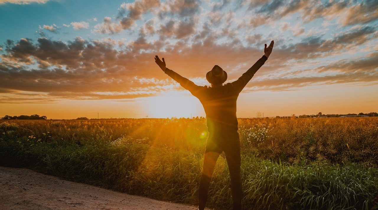 Stop Feeling Like A FRAUD: The Superman Secret To Authentic Confidence